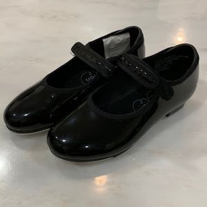 Revolution dancewear tap shoes